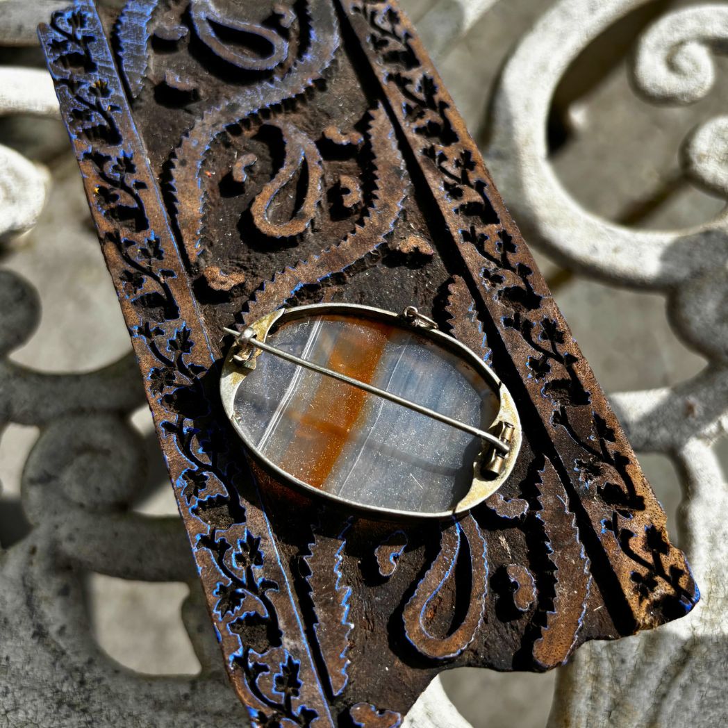 Victorian silver and banded agate brooch