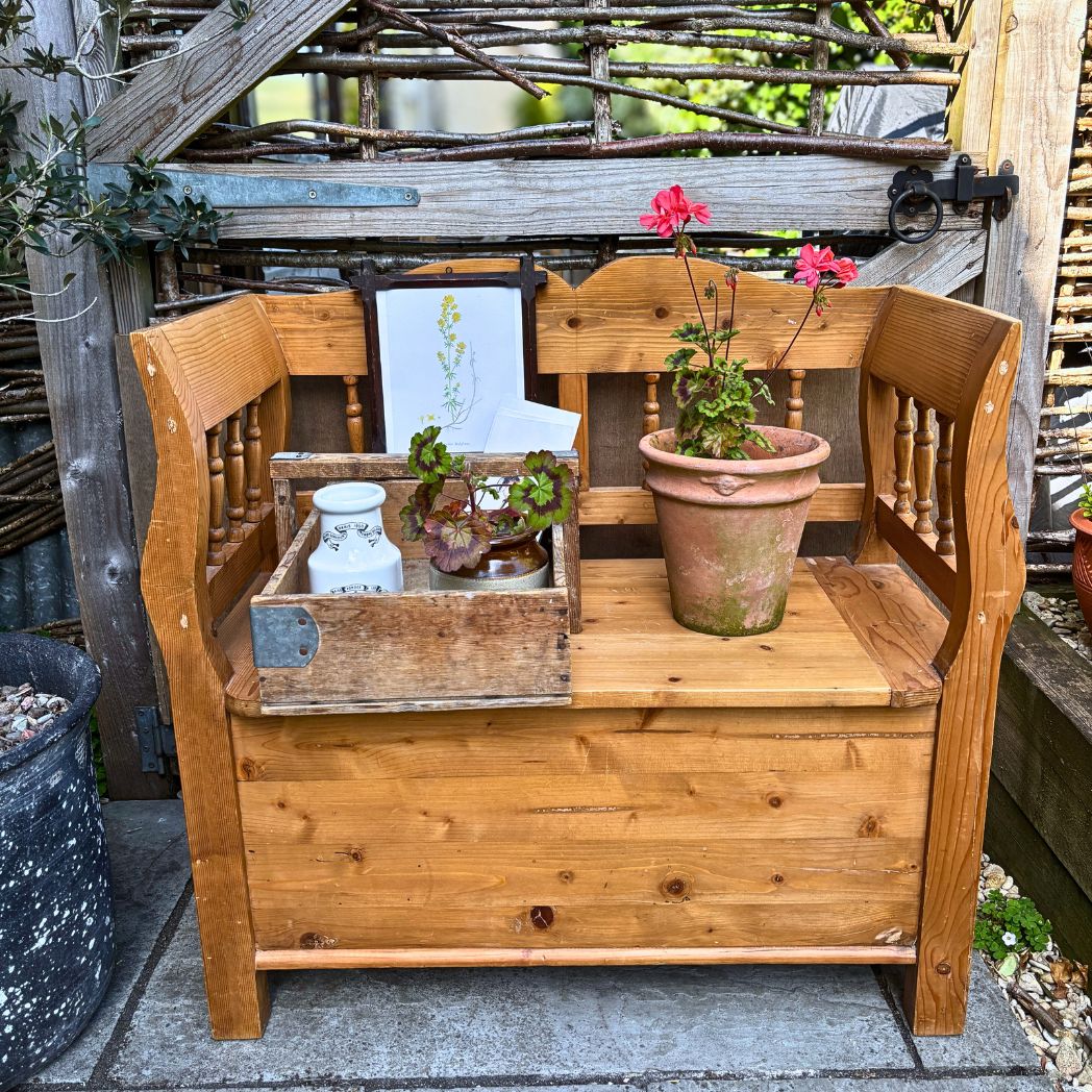 Vintage small pine settle with storage