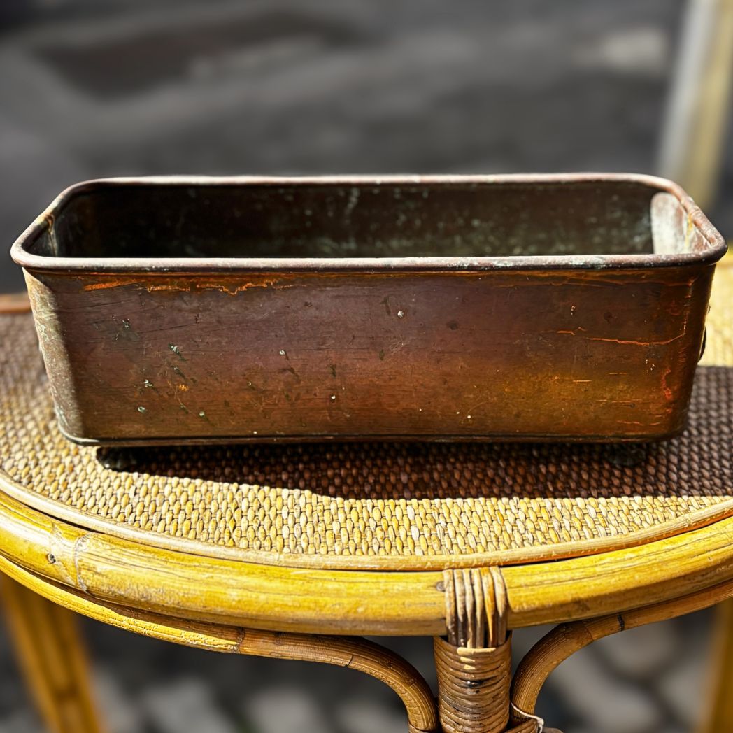 Antique copper planter
